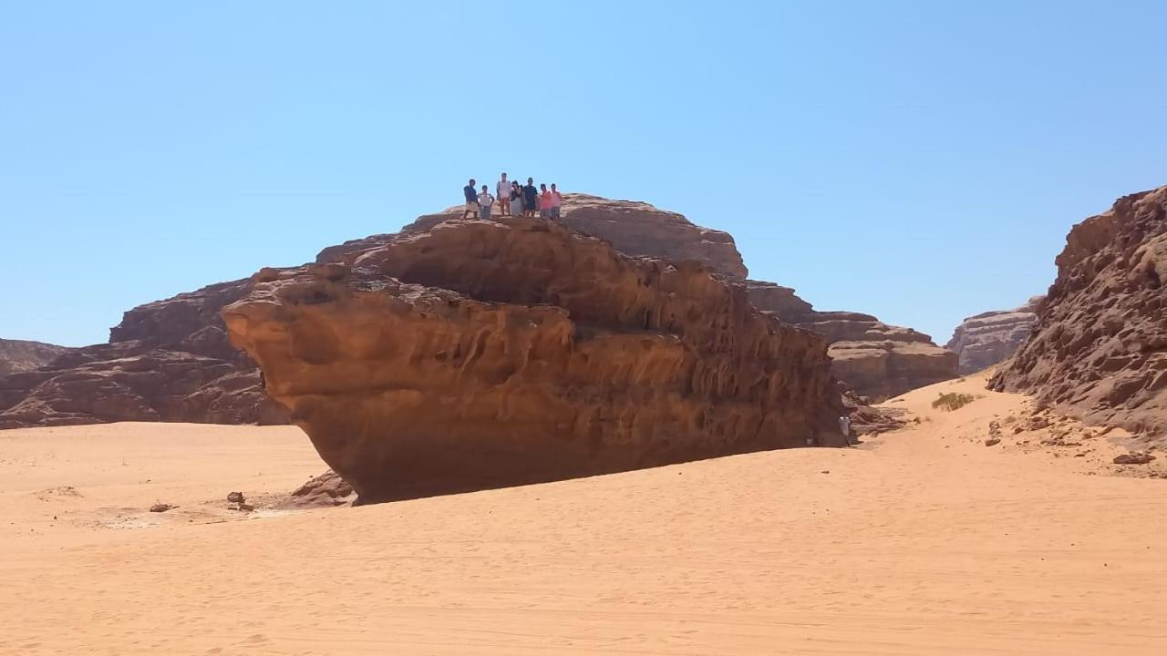 Al Raha Luxury Camp Hotel Wadi Rum Exterior foto