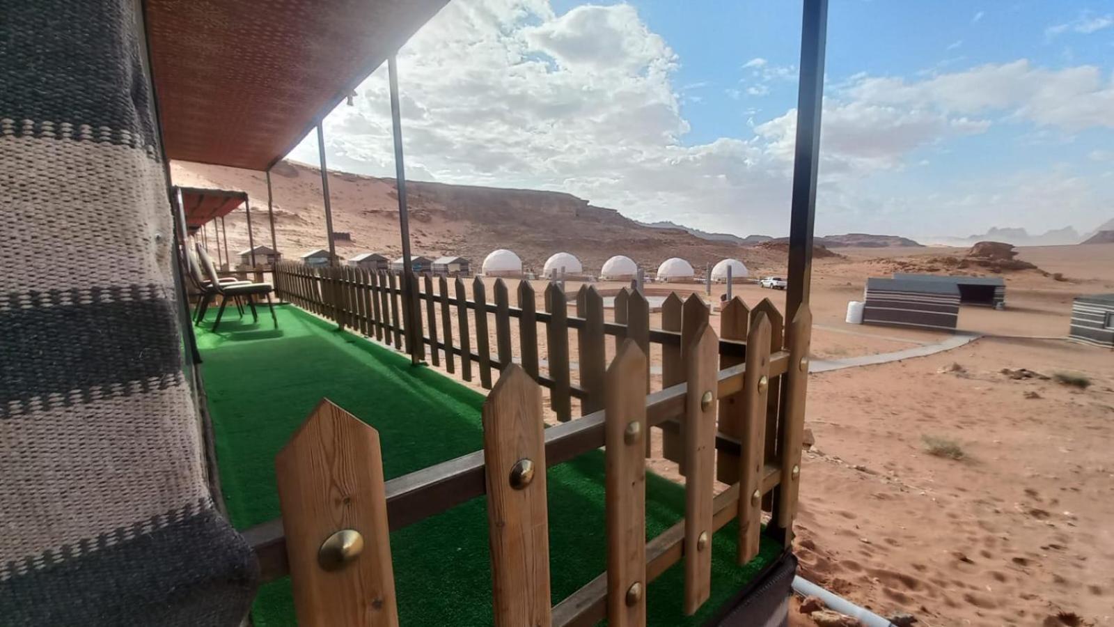 Al Raha Luxury Camp Hotel Wadi Rum Exterior foto