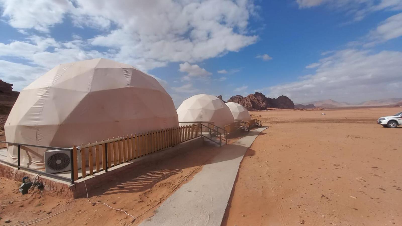 Al Raha Luxury Camp Hotel Wadi Rum Exterior foto