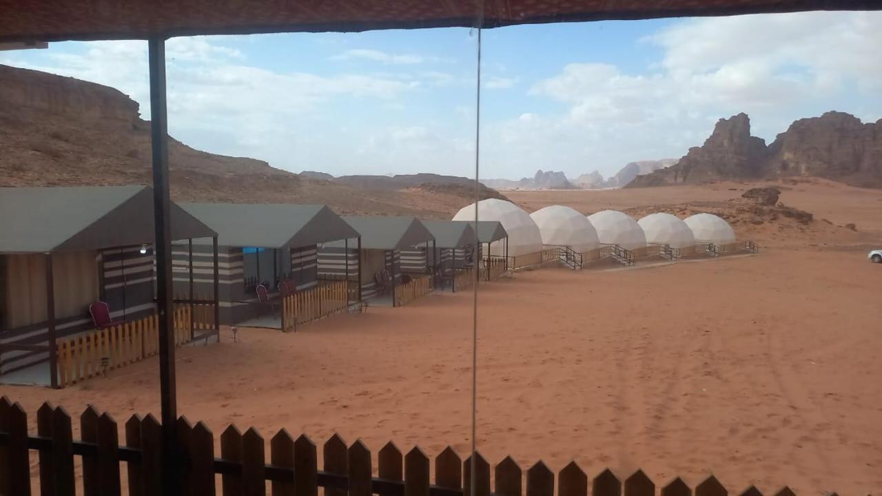 Al Raha Luxury Camp Hotel Wadi Rum Exterior foto