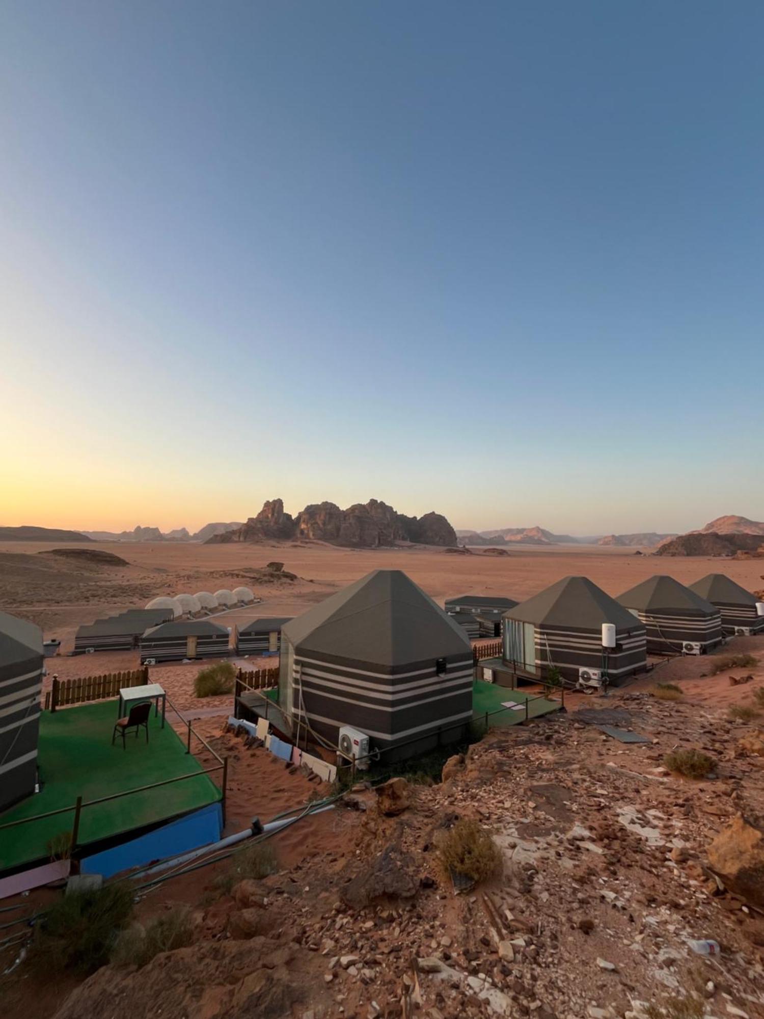 Al Raha Luxury Camp Hotel Wadi Rum Exterior foto