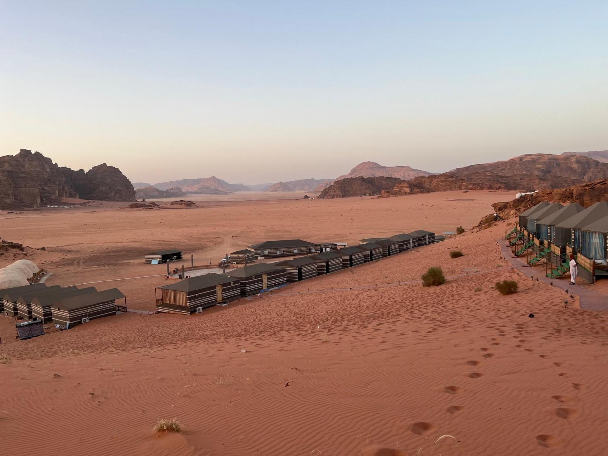 Al Raha Luxury Camp Hotel Wadi Rum Exterior foto