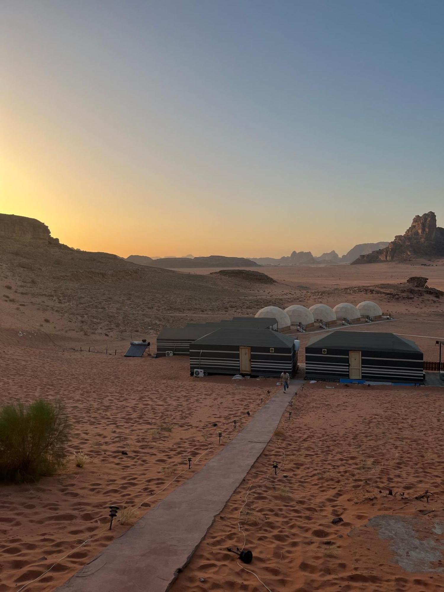Al Raha Luxury Camp Hotel Wadi Rum Exterior foto